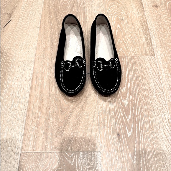 NWOB Patricia Green Women's Blue Driving Loafers with Silver Hardware, Size 38 - Picture 4 of 8